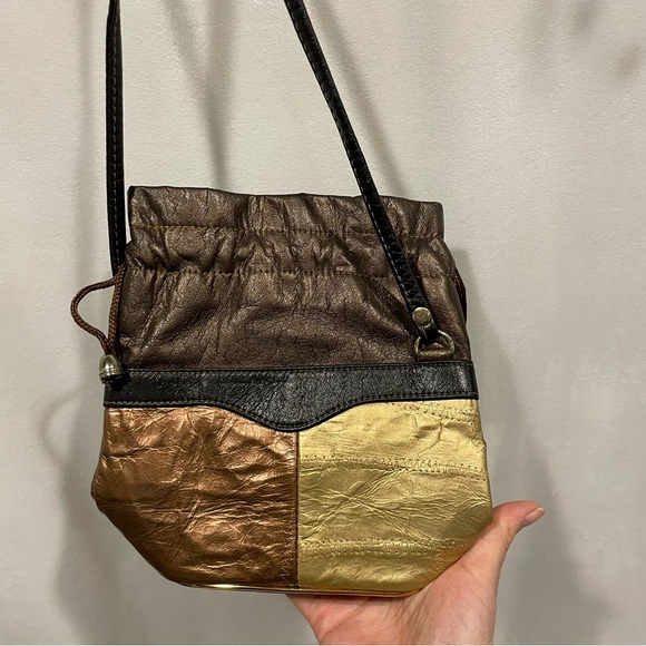 Vintage 70’s-80’s studio 54 mini leather metallic bucket bag crossbody pochette - Picture 3 of 7